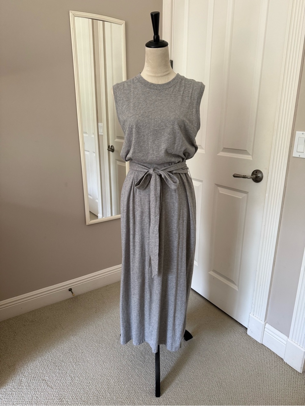 “Vince” Gray Sleeveless Tie-Waist Maxi Dress